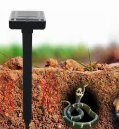 حامي حديقة الطاقة الشمسية البيئية